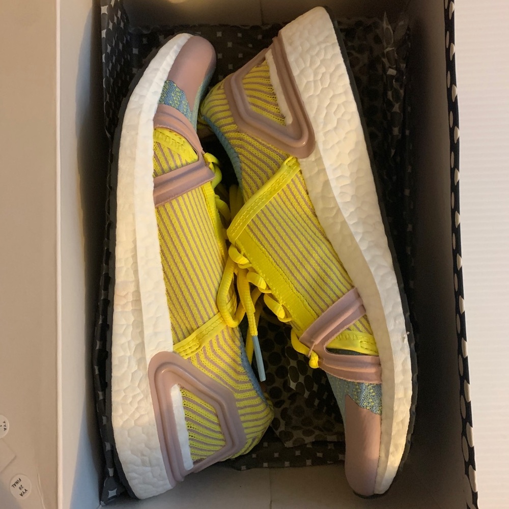 Stella McCartney Ultraboost 20 S Sneakers